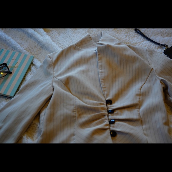 Button Up Blazer - Picture 7 of 7